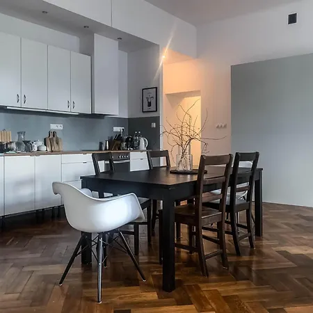 Stylowy Park Wawrzyniaka * Wrocław