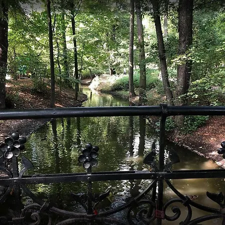 Stylowy Park Wawrzyniaka Вроцлав