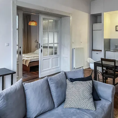 Stylowy Park Wawrzyniaka ヴロツワフ